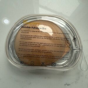 Wingslove Invisible Adhesive Bra NEW Nude A